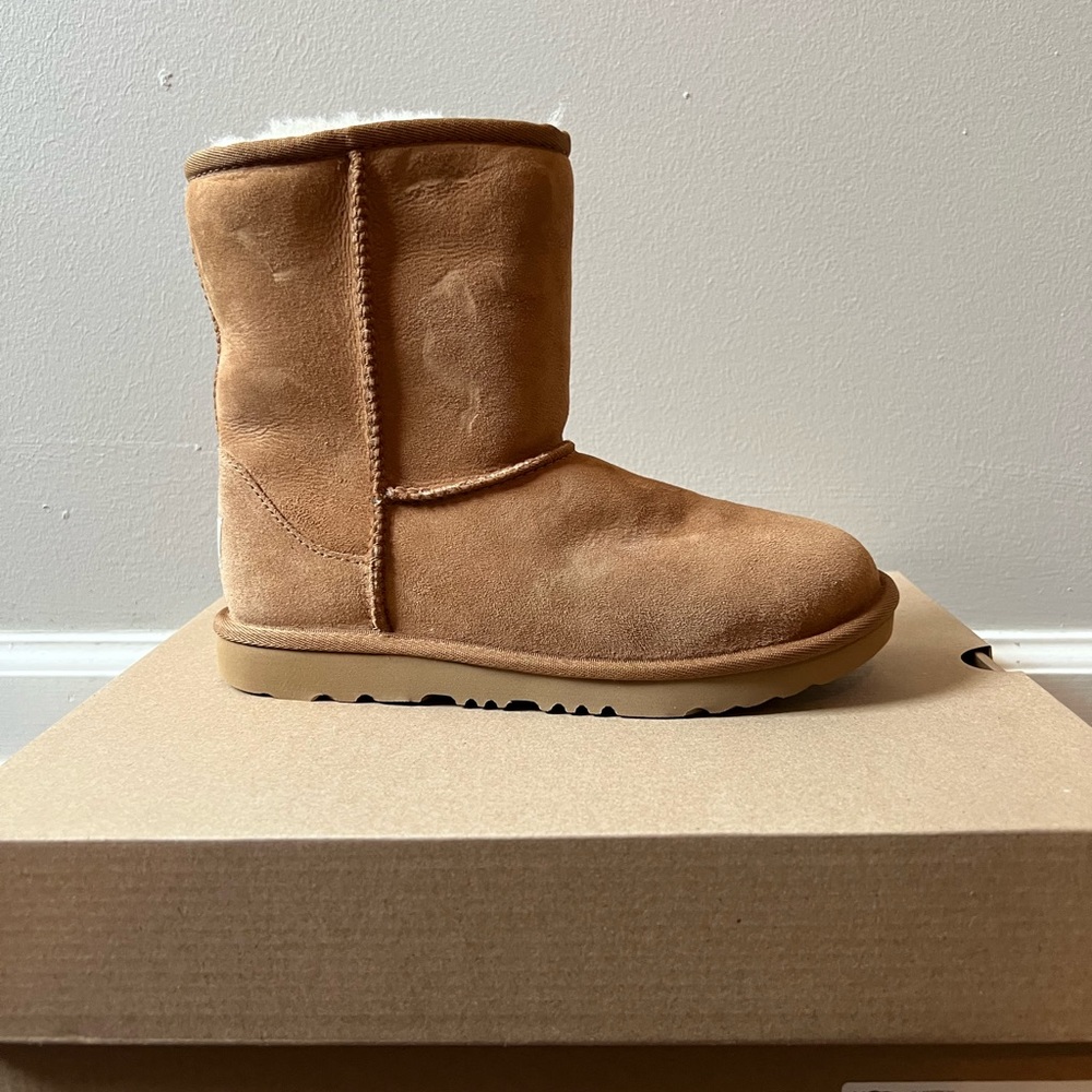 Kids classic UGG
